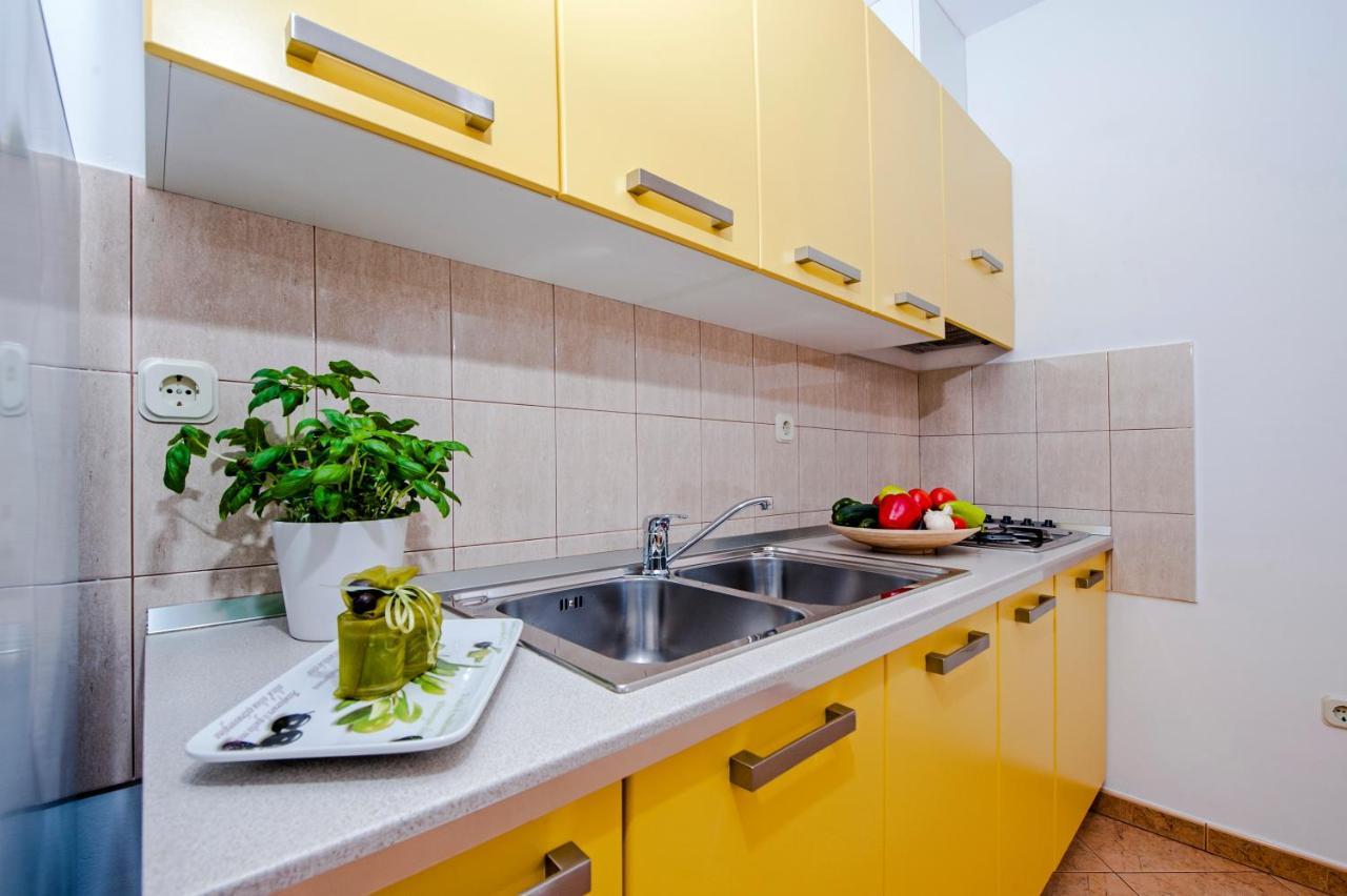 Apartments Bella B Rovinj Zewnętrze zdjęcie